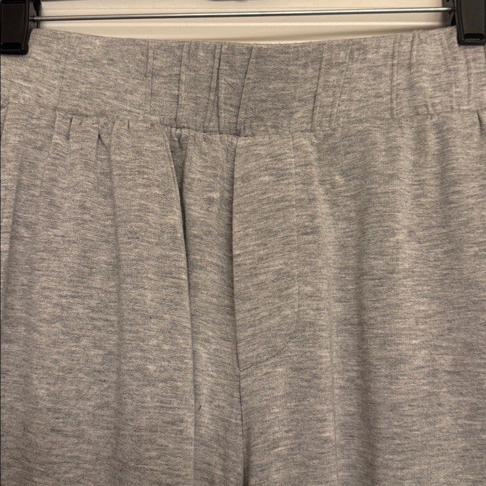 Bleusalt Women's Classic Gray Trancas Trousers - Picture 8 of 9